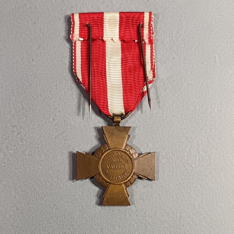 FRANCE MEDAILLE CROIX DE LA VALEUR MILITAIRE AVEC UNE CITATION FRENCH CROSS FOR MILITARY VALOR